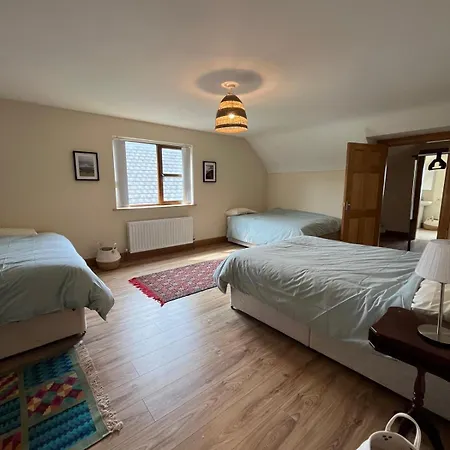 Winki Waves - Surf Lodge, Sauna And Surf School *
