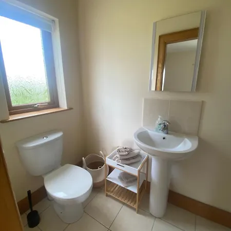 Winki Waves - Surf Lodge, Sauna And Surf School *