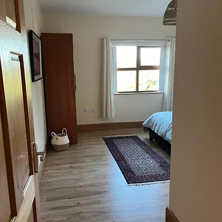 Winki Waves - Surf Lodge, Sauna And Surf School *